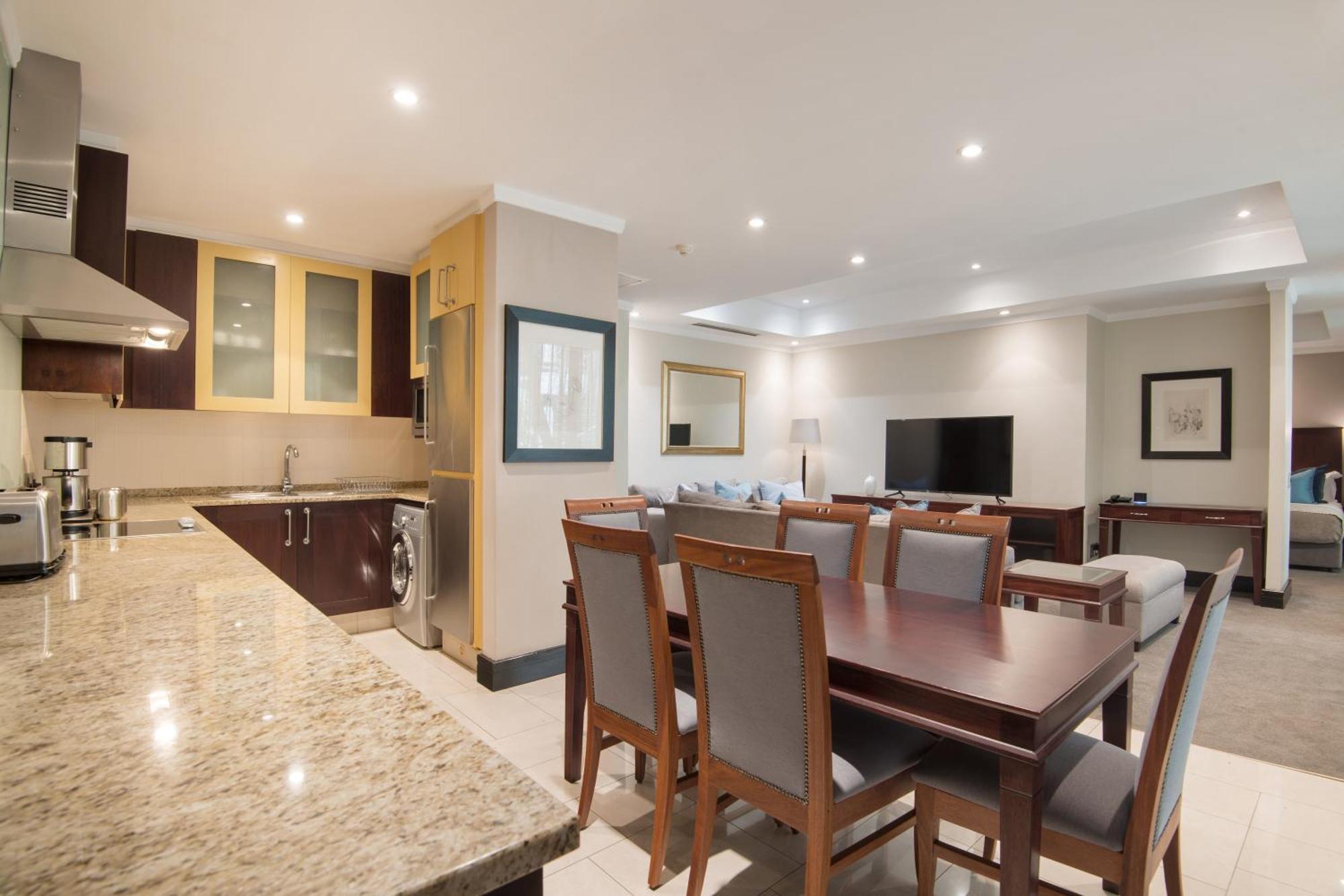 יוהנסבורג Raphael Suites מראה חיצוני תמונה