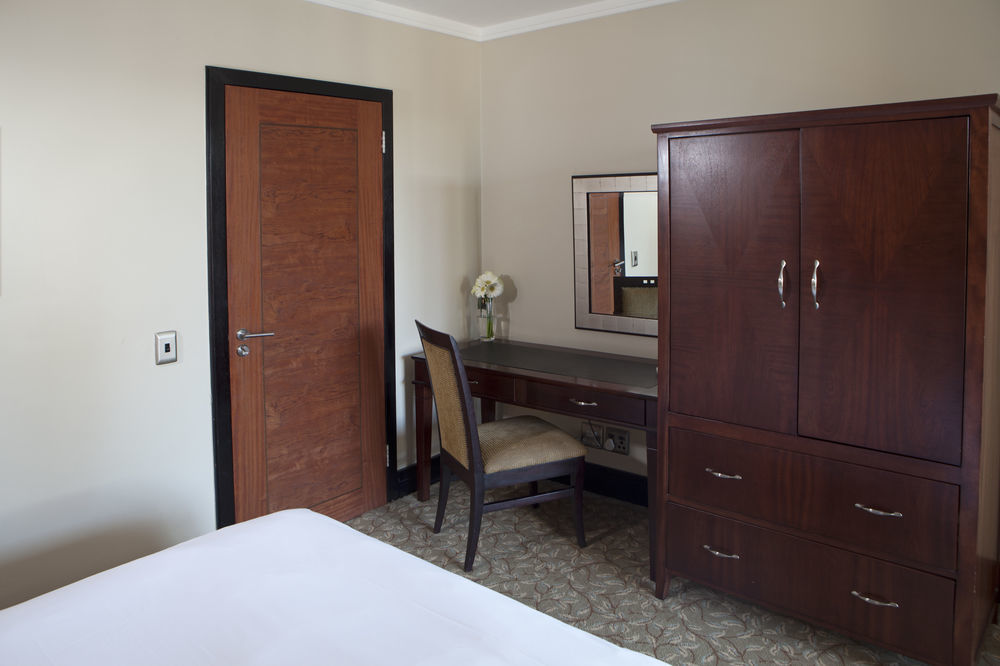 יוהנסבורג Raphael Suites מראה חיצוני תמונה